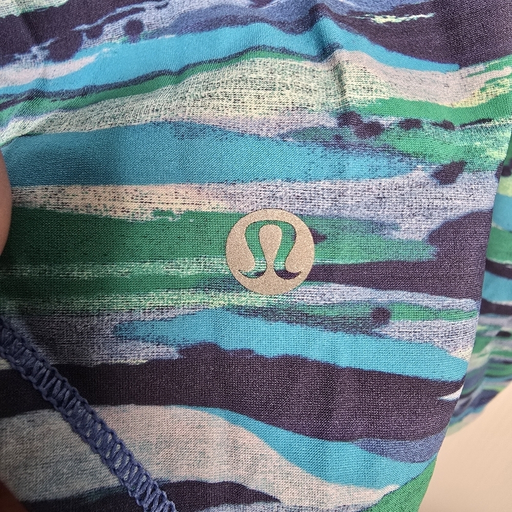Lululemon Womens Sculpt Tank In Seven Wonders Multi/Hero Blue Measures Like 6-8 - Picture 9 of 11